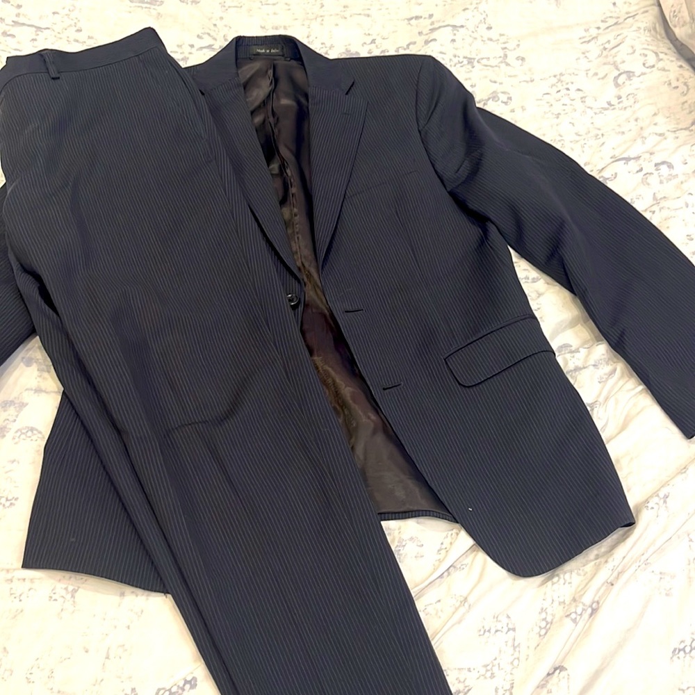 Pin stripe navy Michael kors suit set